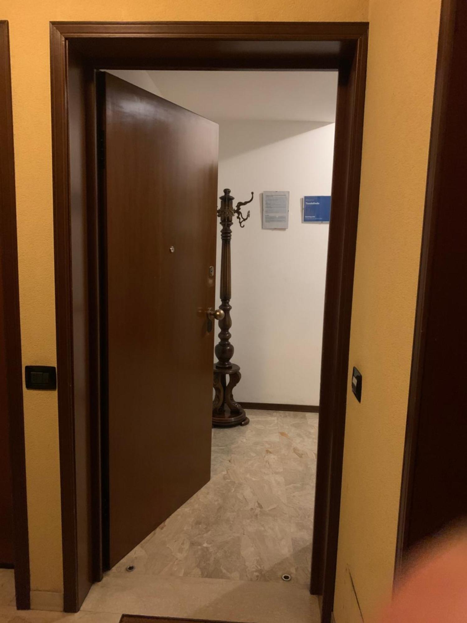 Appartamento Per Brevi Periodi "Teodolinda" Bergamo Exterior foto